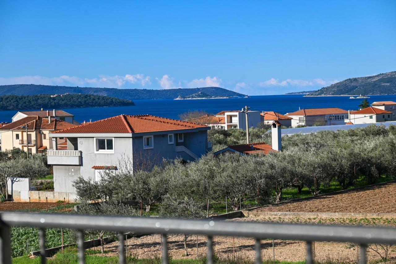 Apartment Marko Trogir Exterior foto