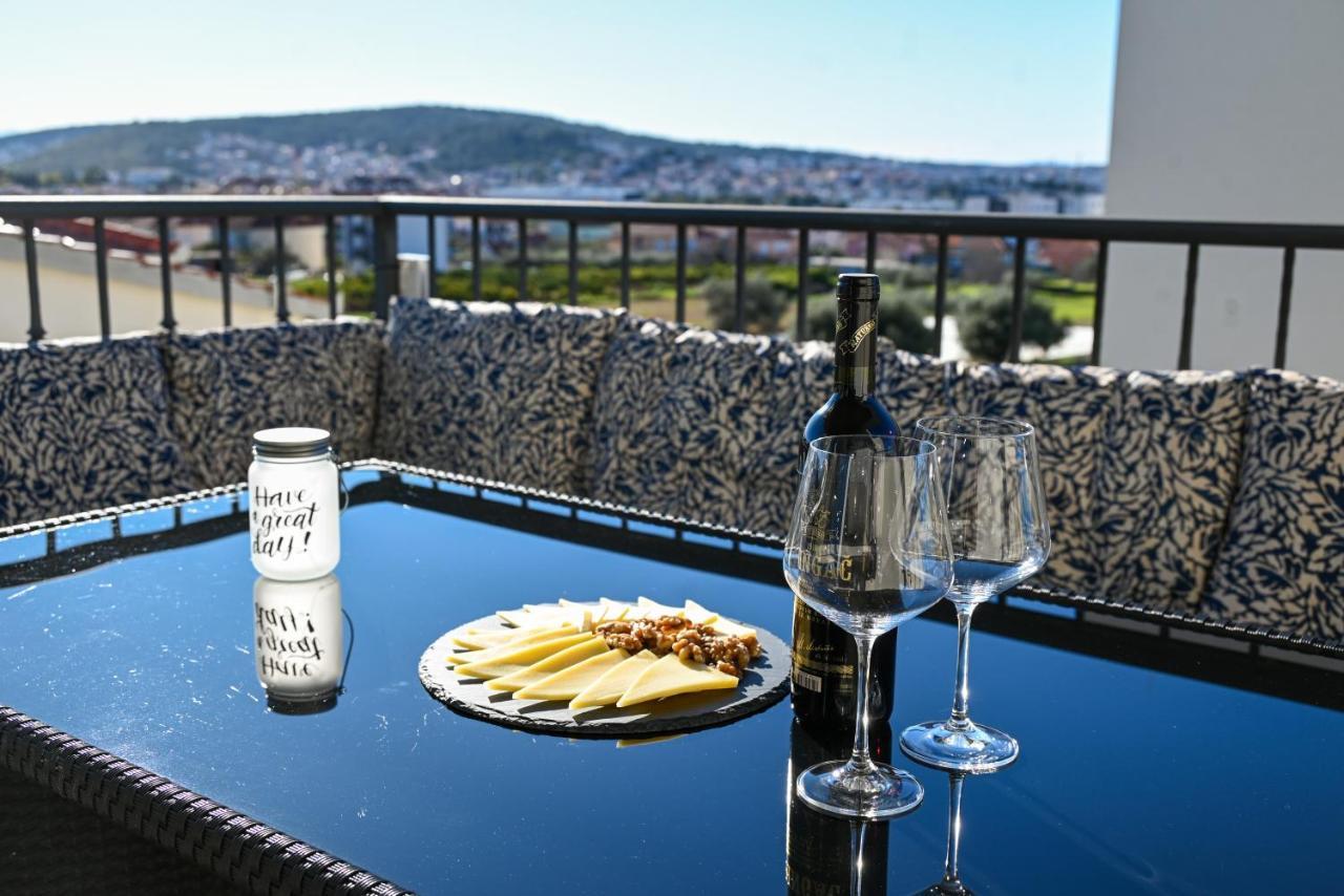Apartment Marko Trogir Exterior foto